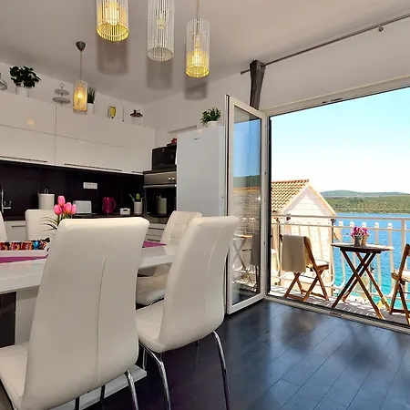Apartment Staro Selo Primosten