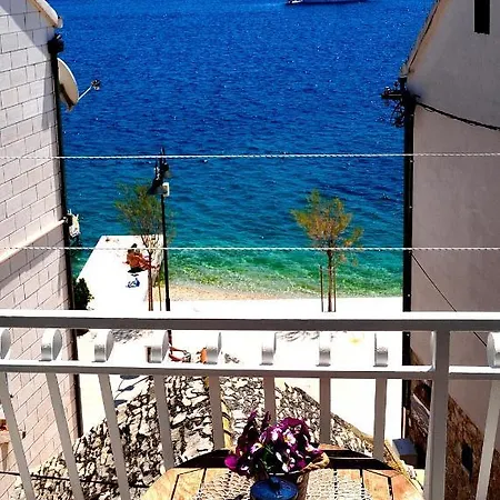 Apartment Staro Selo Primosten