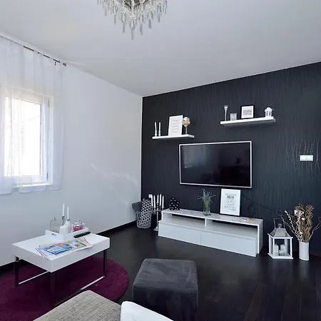 Staro Selo Apartment *
